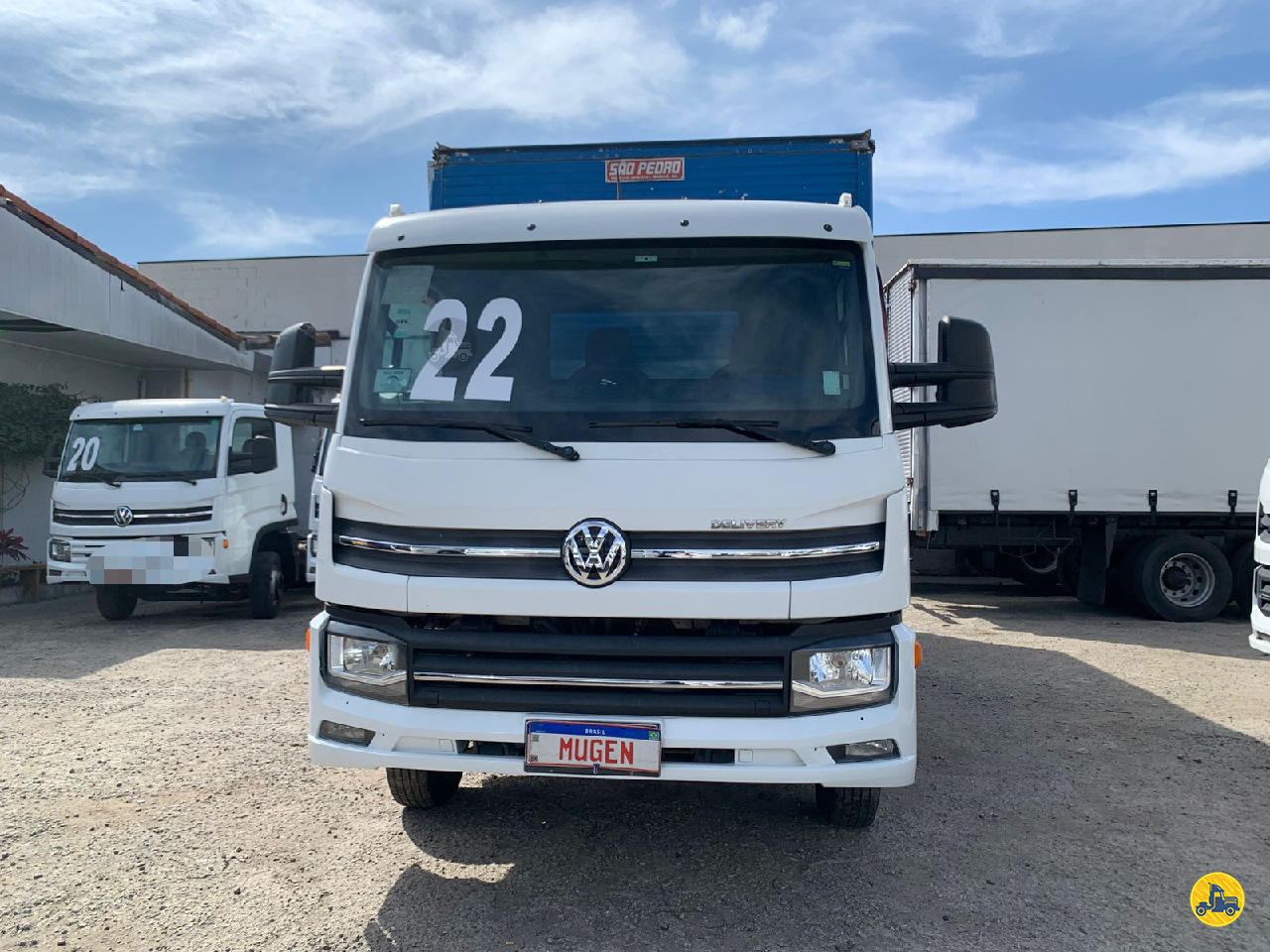 CAMINHAO VOLKSWAGEN VW 11180 Baú Furgão Toco 4x2 Mugen Caminhões GUARULHOS SÃO PAULO SP